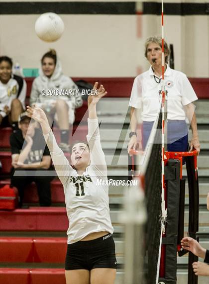 Thumbnail 1 in Enochs @ Modesto photogallery.
