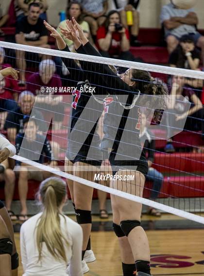 Thumbnail 3 in Enochs @ Modesto photogallery.