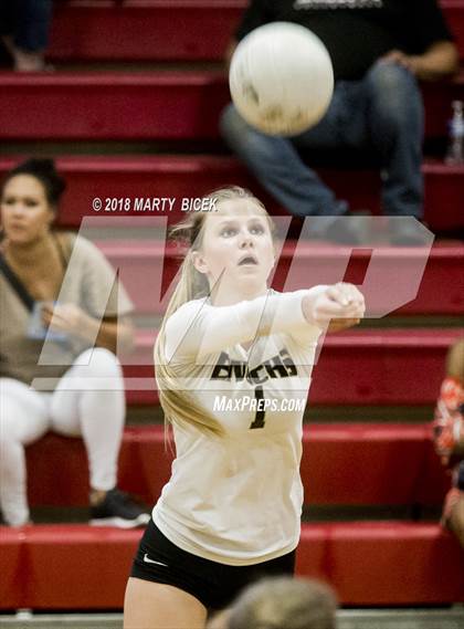 Thumbnail 3 in Enochs @ Modesto photogallery.