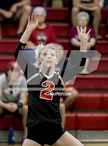 Thumbnail 3 in Enochs @ Modesto photogallery.