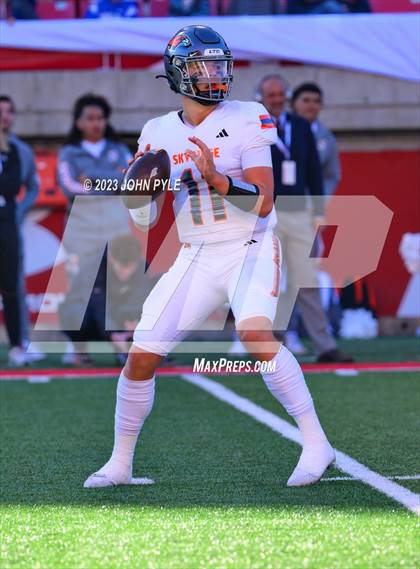 Thumbnail 3 in Skyridge vs. Corner Canyon (UHSAA 6A Final) photogallery.
