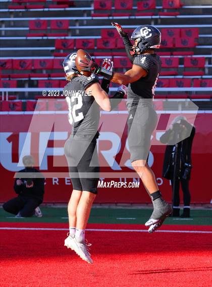 Thumbnail 3 in Skyridge vs. Corner Canyon (UHSAA 6A Final) photogallery.