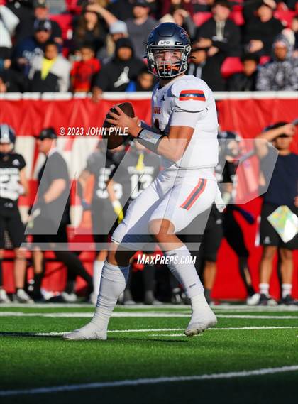 Thumbnail 1 in Skyridge vs. Corner Canyon (UHSAA 6A Final) photogallery.