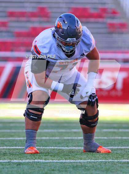 Thumbnail 2 in Skyridge vs. Corner Canyon (UHSAA 6A Final) photogallery.