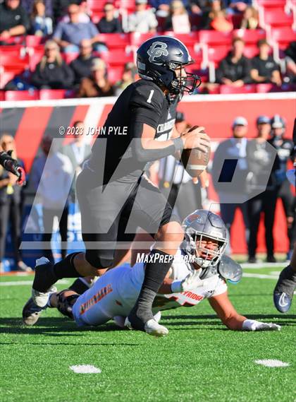 Thumbnail 3 in Skyridge vs. Corner Canyon (UHSAA 6A Final) photogallery.