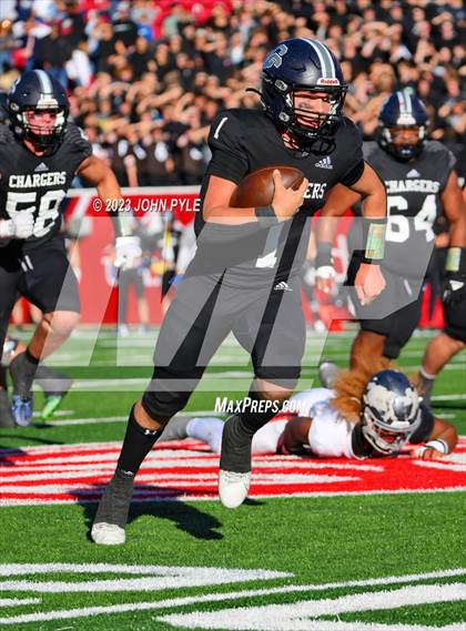 Thumbnail 3 in Skyridge vs. Corner Canyon (UHSAA 6A Final) photogallery.