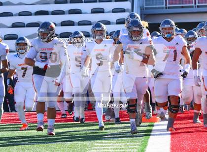 Thumbnail 1 in Skyridge vs. Corner Canyon (UHSAA 6A Final) photogallery.
