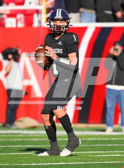 Thumbnail 2 in Skyridge vs. Corner Canyon (UHSAA 6A Final) photogallery.