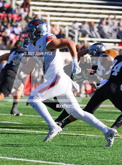 Thumbnail 1 in Skyridge vs. Corner Canyon (UHSAA 6A Final) photogallery.