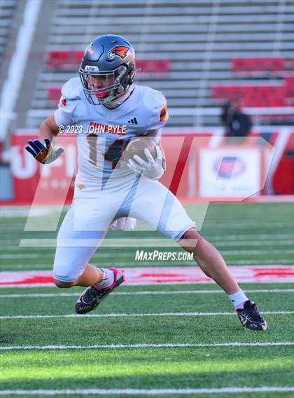 Thumbnail 3 in Skyridge vs. Corner Canyon (UHSAA 6A Final) photogallery.