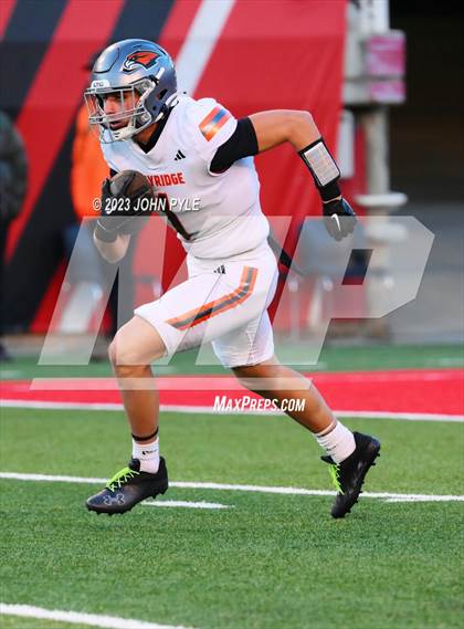 Thumbnail 1 in Skyridge vs. Corner Canyon (UHSAA 6A Final) photogallery.