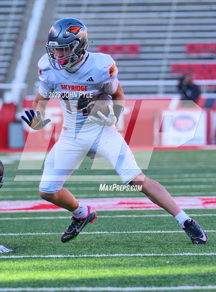 Thumbnail 1 in Skyridge vs. Corner Canyon (UHSAA 6A Final) photogallery.