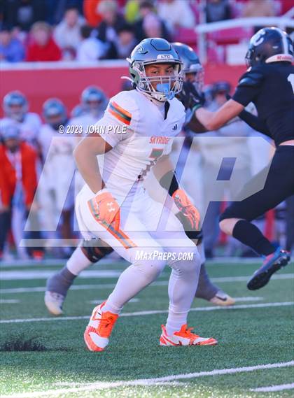 Thumbnail 2 in Skyridge vs. Corner Canyon (UHSAA 6A Final) photogallery.
