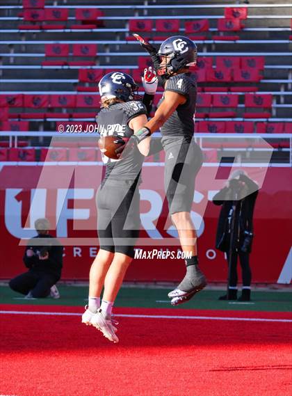 Thumbnail 2 in Skyridge vs. Corner Canyon (UHSAA 6A Final) photogallery.