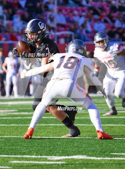 Thumbnail 1 in Skyridge vs. Corner Canyon (UHSAA 6A Final) photogallery.