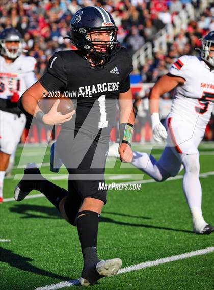 Thumbnail 1 in Skyridge vs. Corner Canyon (UHSAA 6A Final) photogallery.