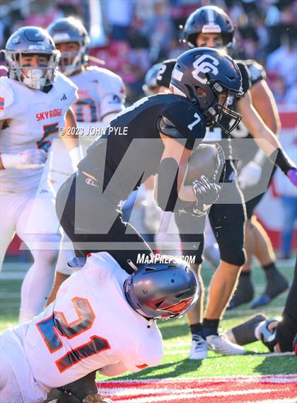 Thumbnail 2 in Skyridge vs. Corner Canyon (UHSAA 6A Final) photogallery.