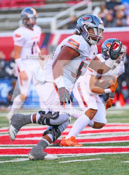 Thumbnail 2 in Skyridge vs. Corner Canyon (UHSAA 6A Final) photogallery.