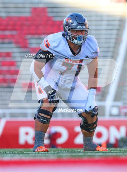 Thumbnail 1 in Skyridge vs. Corner Canyon (UHSAA 6A Final) photogallery.
