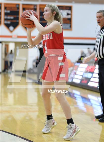 Thumbnail 1 in Fredericktown @ Amanda-Clearcreek (OHSAA D3 Sectional Final) photogallery.