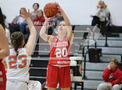 Thumbnail 1 in Fredericktown @ Amanda-Clearcreek (OHSAA D3 Sectional Final) photogallery.