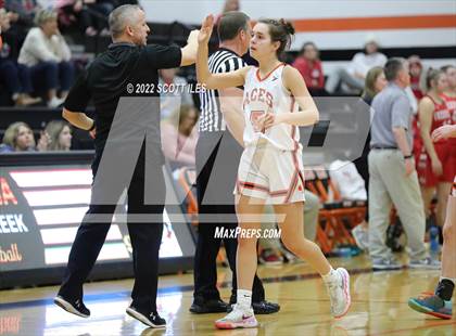 Thumbnail 3 in Fredericktown @ Amanda-Clearcreek (OHSAA D3 Sectional Final) photogallery.