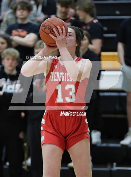 Thumbnail 1 in Fredericktown @ Amanda-Clearcreek (OHSAA D3 Sectional Final) photogallery.