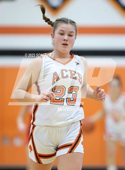 Thumbnail 1 in Fredericktown @ Amanda-Clearcreek (OHSAA D3 Sectional Final) photogallery.