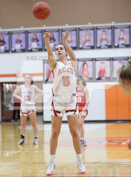 Thumbnail 3 in Fredericktown @ Amanda-Clearcreek (OHSAA D3 Sectional Final) photogallery.