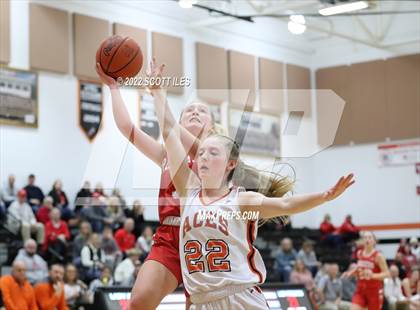 Thumbnail 2 in Fredericktown @ Amanda-Clearcreek (OHSAA D3 Sectional Final) photogallery.