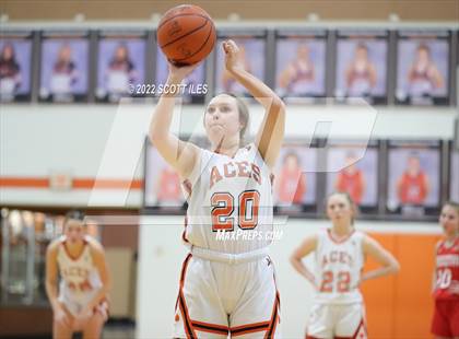 Thumbnail 3 in Fredericktown @ Amanda-Clearcreek (OHSAA D3 Sectional Final) photogallery.