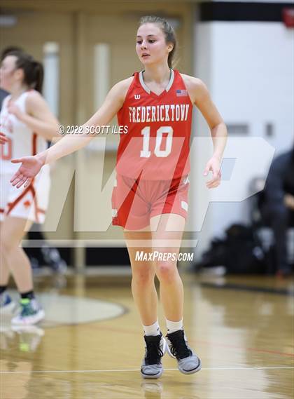 Thumbnail 1 in Fredericktown @ Amanda-Clearcreek (OHSAA D3 Sectional Final) photogallery.