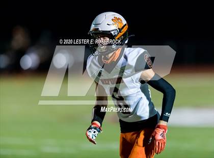 Thumbnail 3 in Refugio vs Three Rivers photogallery.