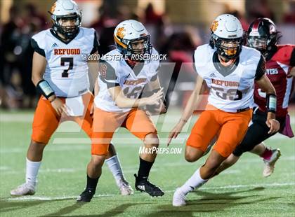 Thumbnail 1 in Refugio vs Three Rivers photogallery.