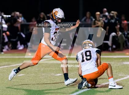 Thumbnail 2 in Refugio vs Three Rivers photogallery.