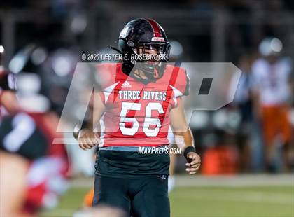 Thumbnail 3 in Refugio vs Three Rivers photogallery.