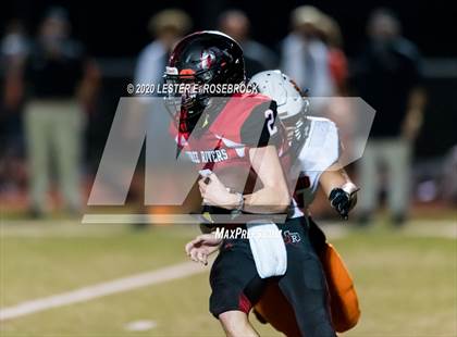 Thumbnail 1 in Refugio vs Three Rivers photogallery.