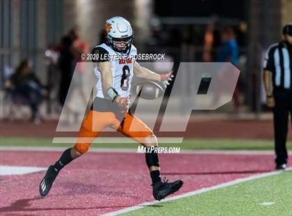 Thumbnail 2 in Refugio vs Three Rivers photogallery.