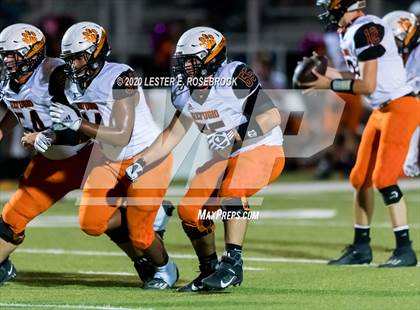 Thumbnail 2 in Refugio vs Three Rivers photogallery.