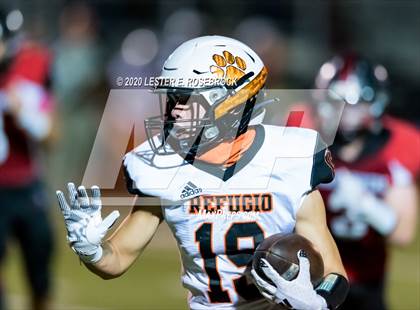 Thumbnail 2 in Refugio vs Three Rivers photogallery.