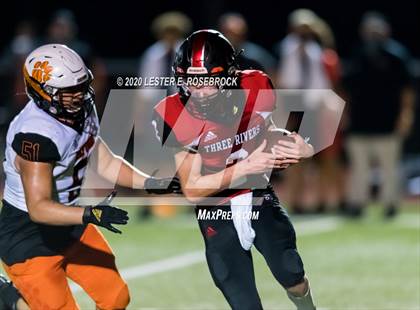 Thumbnail 3 in Refugio vs Three Rivers photogallery.