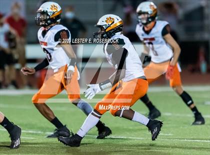 Thumbnail 2 in Refugio vs Three Rivers photogallery.