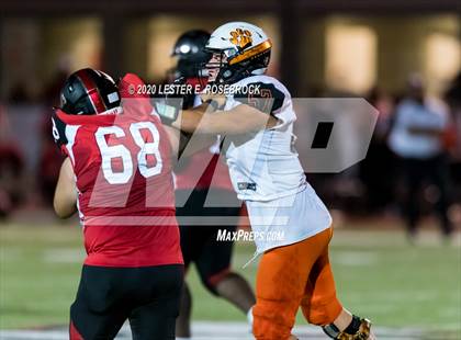 Thumbnail 1 in Refugio vs Three Rivers photogallery.