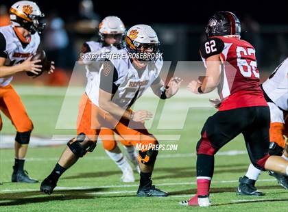 Thumbnail 2 in Refugio vs Three Rivers photogallery.