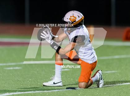 Thumbnail 1 in Refugio vs Three Rivers photogallery.
