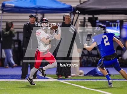 Thumbnail 2 in Mustang @ Deer Creek photogallery.