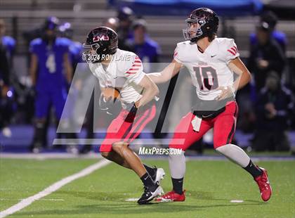 Thumbnail 3 in Mustang @ Deer Creek photogallery.