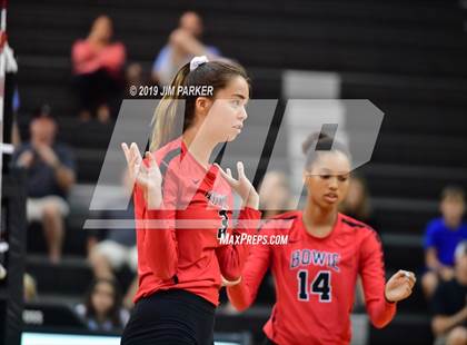 Thumbnail 1 in Bowie @ Vandegrift  photogallery.