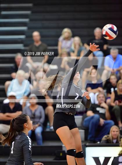 Thumbnail 1 in Bowie @ Vandegrift  photogallery.