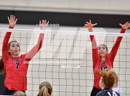 Thumbnail 3 in Bowie @ Vandegrift  photogallery.